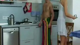 গোলাপী পোশাকে সেক্সি ...