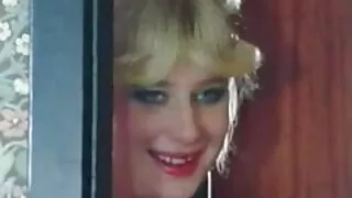 কমনীয় শ্যামাঙ্গিনী  ...