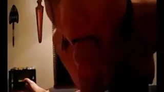 এক কিঙ্কি দম্পতি দুষ ...