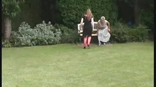 হিল মধ্যে সেক্সি লুট ...